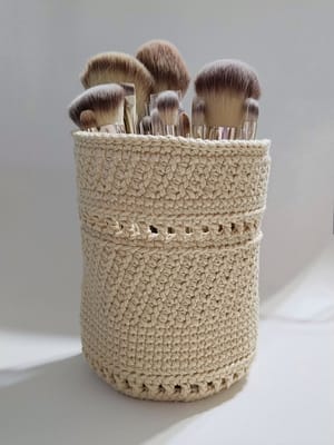 Makeup Brush Storage Basket