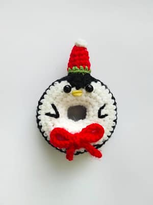 Dona Pingüino Navidad Amigurumi